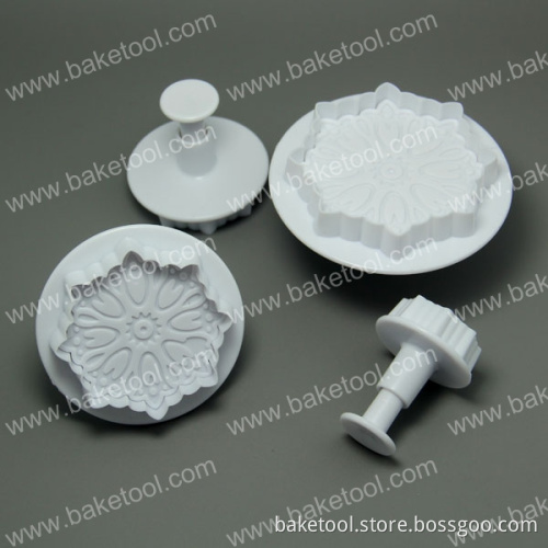Plastic 4pcs Different Size Calyx Plunger Cutter for Cake Cookie